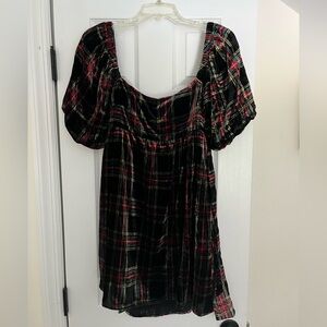 Francesca’s Velvet Christmas Dress, Size M